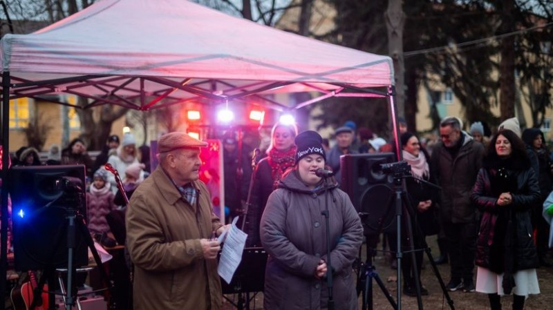 Dorner László és Csényi Tímea versmondó Fotó: Gyarmati László
