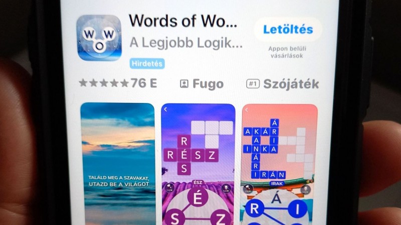 Több hazai intézmény már korlátozta a telefonhasználatot, és a kormány a közelmúltban fogadta el az erre vonatkozó törvényjavaslat-csomagot, ám a szabályok betartatása nem egyszerű feladat  Fotó: Szijártó János/Napló