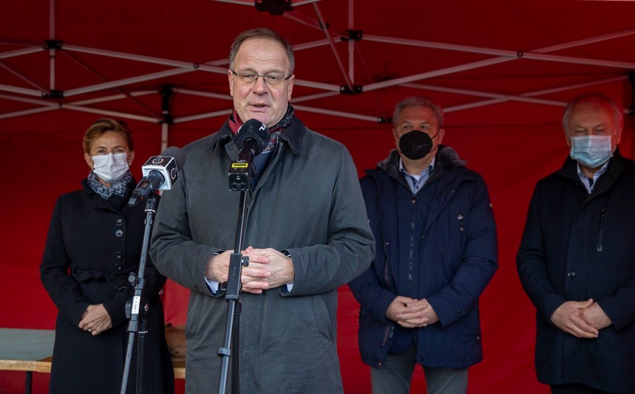 Navracsics Tibor, kormánybiztos