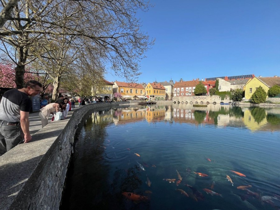 Már szombaton is telt ház volt a városban, különösen a tóparton Fotó: Tóth B. Zsuzsa